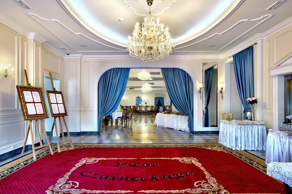 Dwór Czarneckiego Porosły Exterior foto